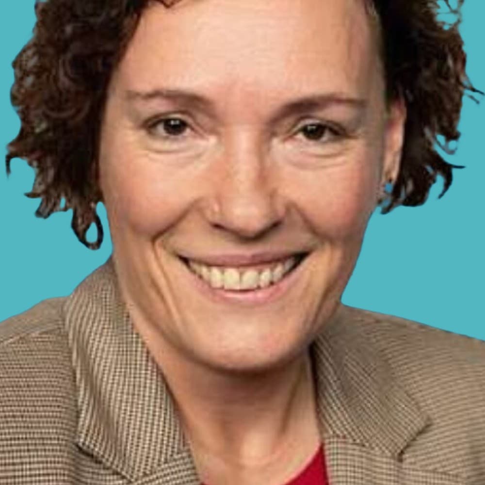 Porträt von Antje Völkner