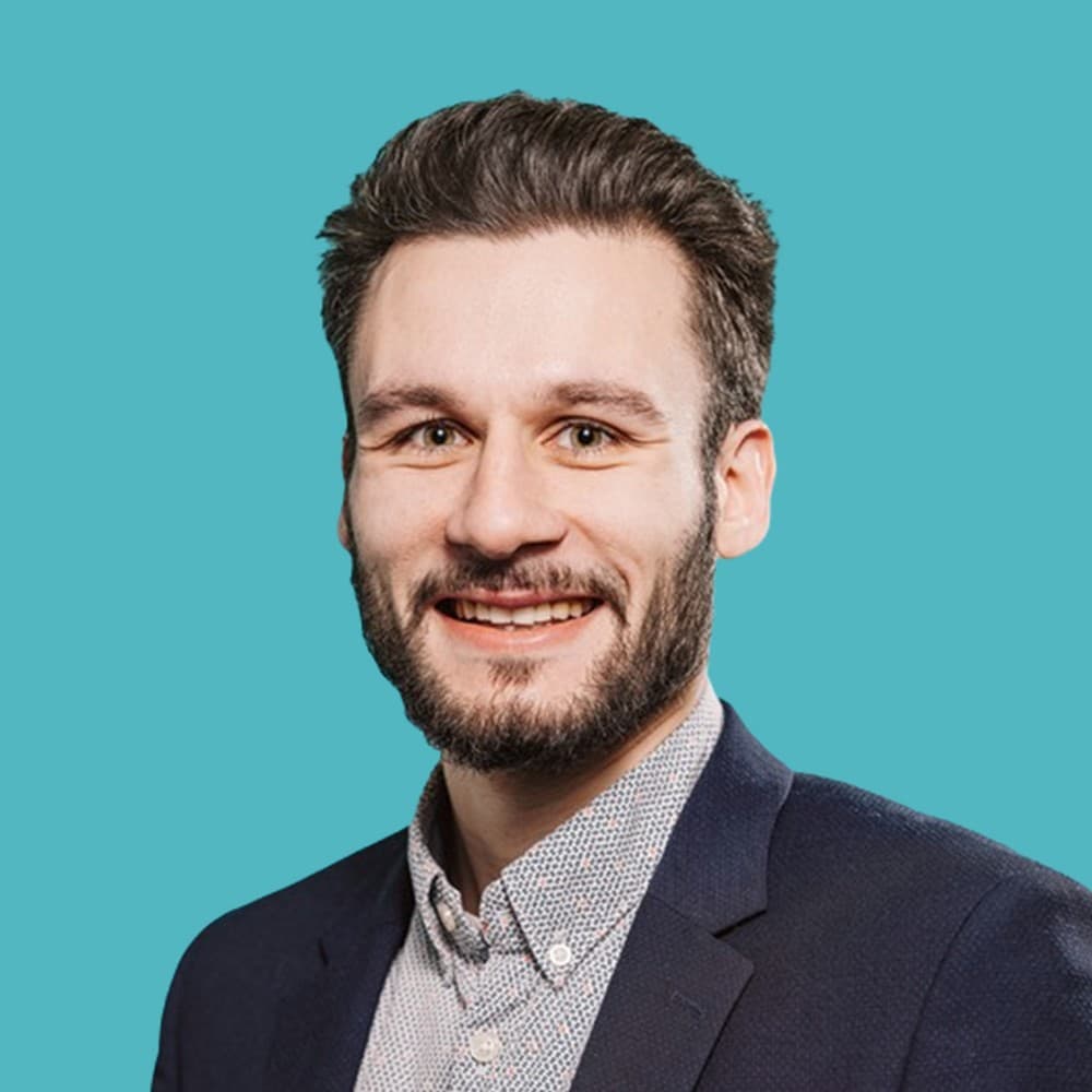 Porträt von Julian Schröder
